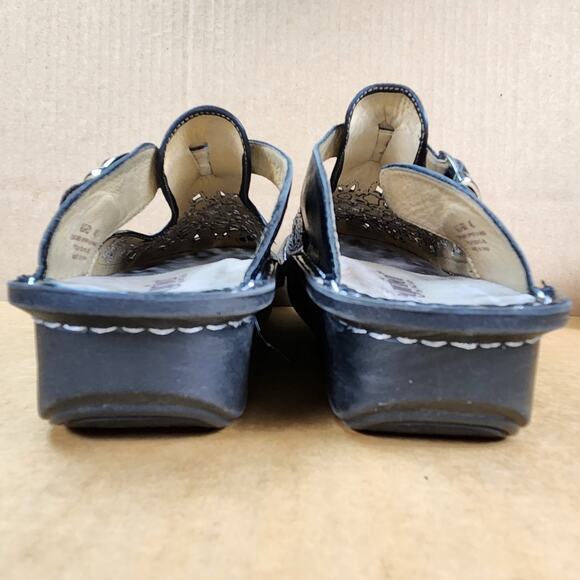 Algeria Women's Classic Happy Clogs Embossed/Laser Cut Leather US SZ 9 (EU 40) - Picture 6 of 14